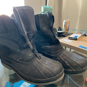 Men’s work boots